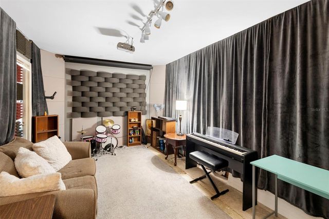 2330 WOODWAY DRIVE, Orlando, FL 32837