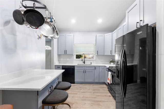 2330 WOODWAY DRIVE, Orlando, FL 32837