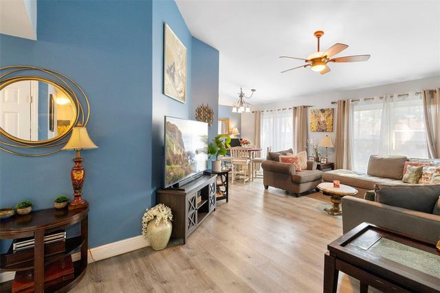 2330 WOODWAY DRIVE, Orlando, FL 32837