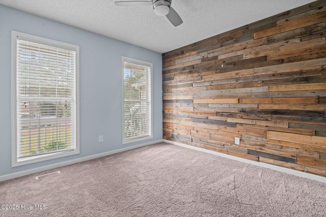 40 Sawmill Road W, Pinehurst, NC 28374