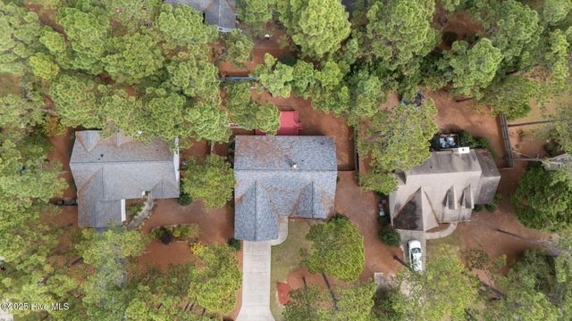 40 Sawmill Road W, Pinehurst, NC 28374