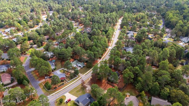 40 Sawmill Road W, Pinehurst, NC 28374