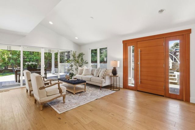 116 Brocastle Way, Los Gatos, CA 95032