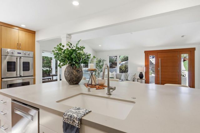 116 Brocastle Way, Los Gatos, CA 95032