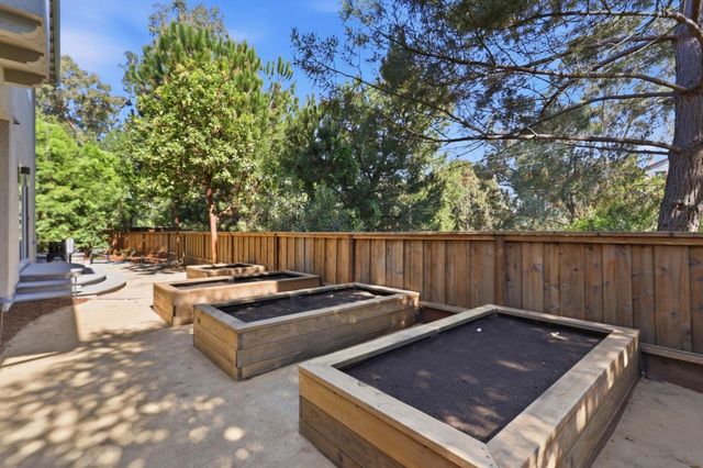 116 Brocastle Way, Los Gatos, CA 95032