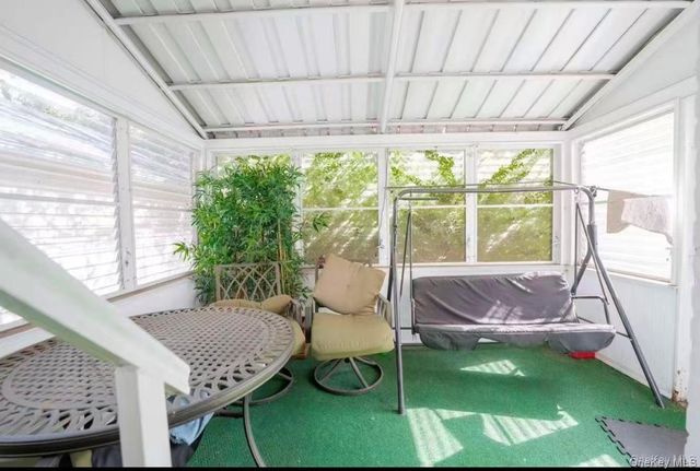 636 S 13th Street, New Hyde Park, NY 11040