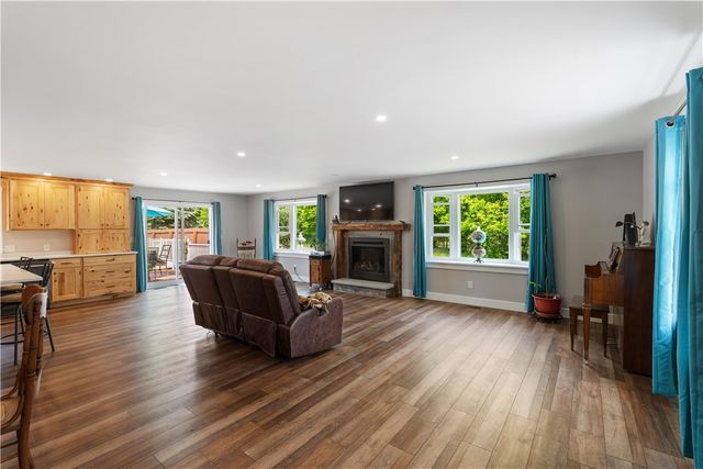2560 Pond Road, Lima, NY 14485