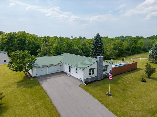 2560 Pond Road, Lima, NY 14485