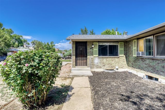 9457-9459 W 56th Place, Arvada, CO 80002