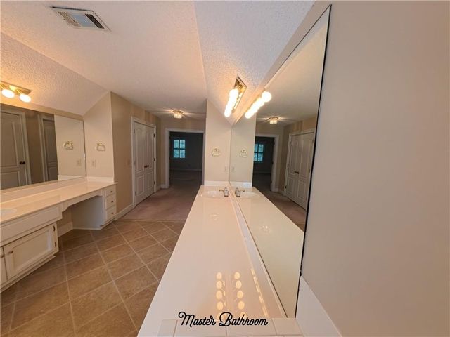 622 Plantation Dr Drive, Lithia Springs, GA 30122