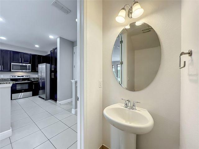 8304 KELSALL DRIVE, Orlando, FL 32832