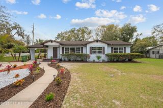 2003 LAUREL Street, Palatka, FL 32177