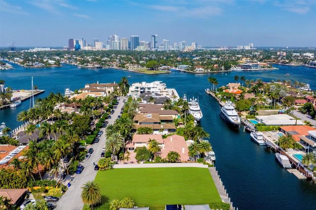 2455 Del Lago Drive, Fort Lauderdale, FL 33316