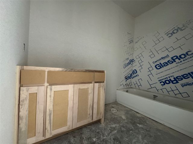 105 Prairie Wolf, Godley, TX 76044