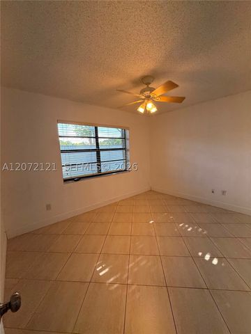 18200 Mediterranean Blvd 2201, Hialeah, FL 33015