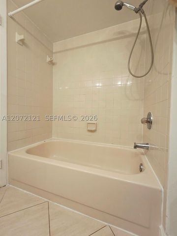 18200 Mediterranean Blvd 2201, Hialeah, FL 33015