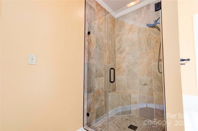 110 Columns Circle, Shelby, NC 28150