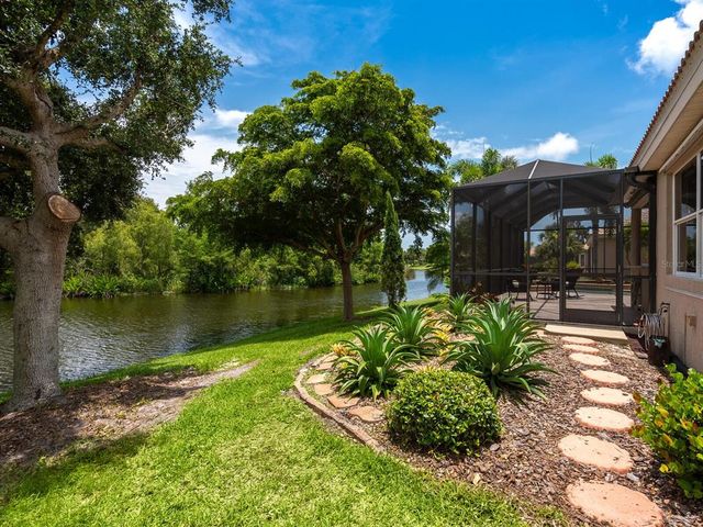 678 CRANE PRAIRIE WAY, Osprey, FL 34229