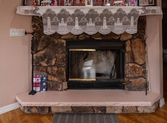 2019 Gilboa Avenue, Zion, IL 60099