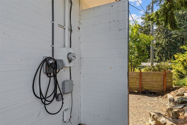 6807 44th Street Court W, University Place, WA 98466