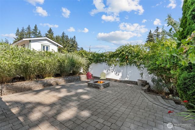 6807 44th Street Court W, University Place, WA 98466