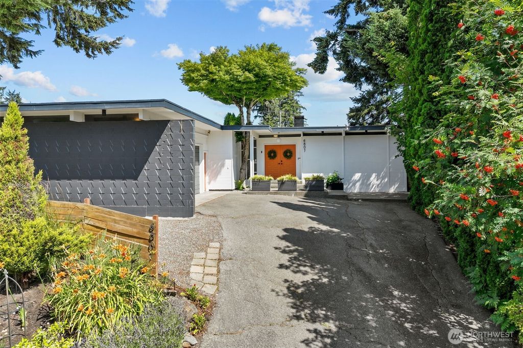 6807 44th Street Court W, University Place, WA 98466