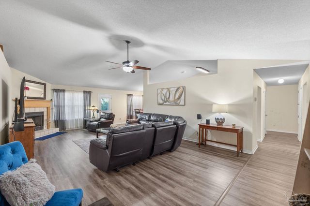 7036 Rampart Way, Pensacola, FL 32505