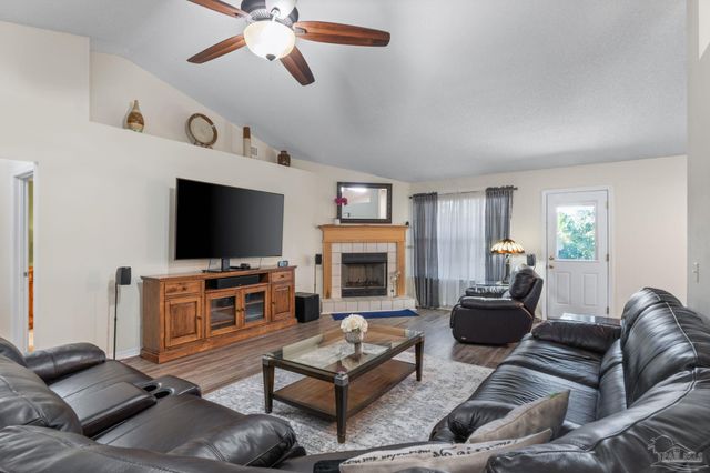 7036 Rampart Way, Pensacola, FL 32505