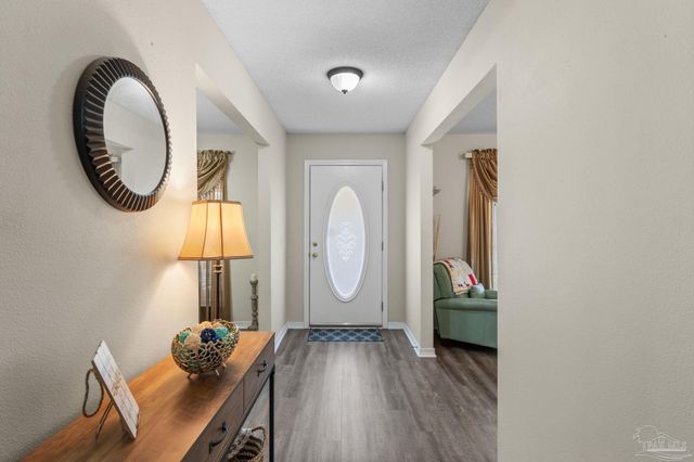 7036 Rampart Way, Pensacola, FL 32505