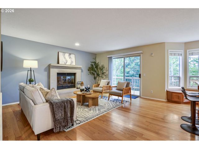 13876 PROVINCIAL HILL Dr, Lake Oswego, OR 97035