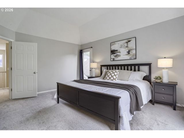 13876 PROVINCIAL HILL Dr, Lake Oswego, OR 97035