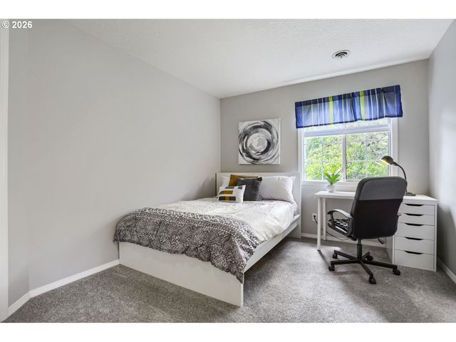 13876 PROVINCIAL HILL Dr, Lake Oswego, OR 97035