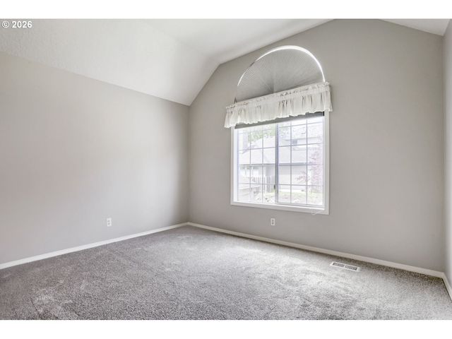 13876 PROVINCIAL HILL Dr, Lake Oswego, OR 97035