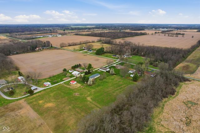 4695 E 100 S, Anderson, IN 46017