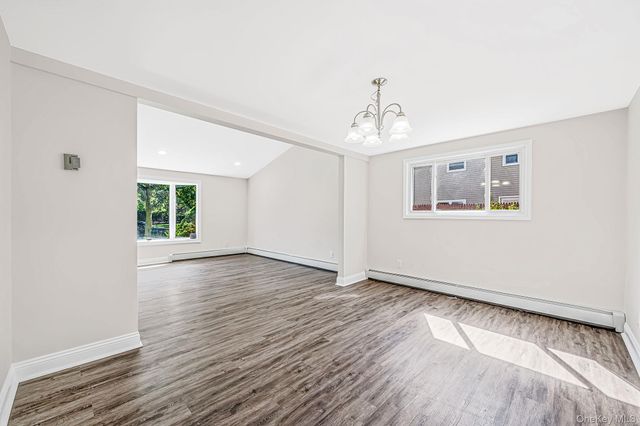 118 Boyle Road, Selden, NY 11784