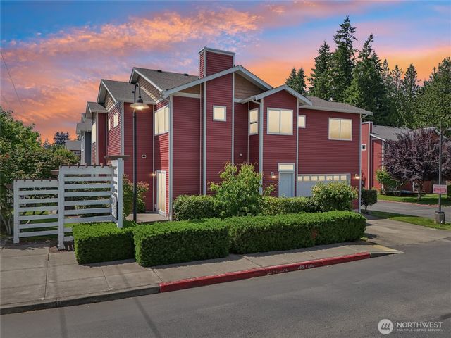 6520 127th Street Ct E, Puyallup, WA 98373