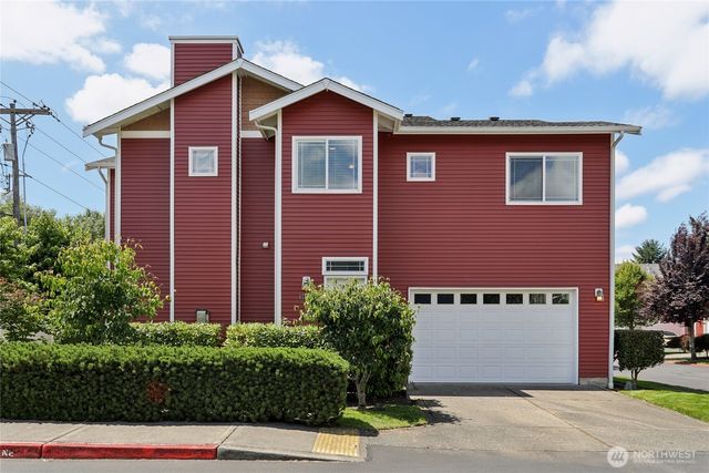 6520 127th Street Ct E, Puyallup, WA 98373