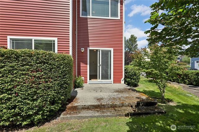 6520 127th Street Ct E, Puyallup, WA 98373