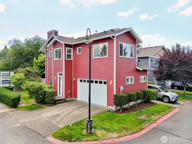6520 127th Street Ct E, Puyallup, WA 98373