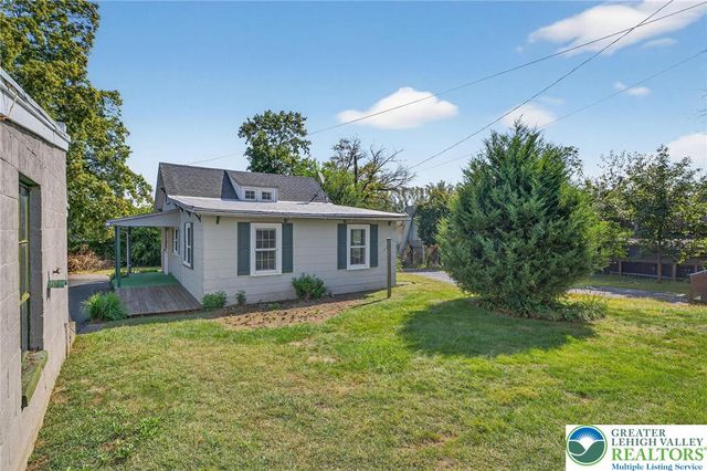 36 East Penn Lane, Whitehall Twp, PA 18052