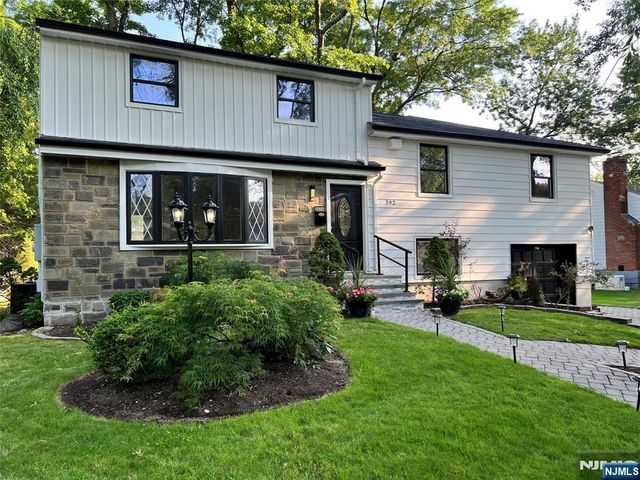 392 Marlboro Road, Englewood, NJ 07631