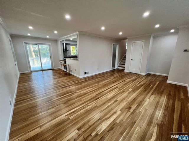 392 Marlboro Road, Englewood, NJ 07631