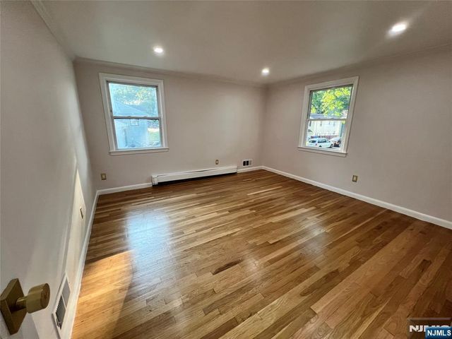 392 Marlboro Road, Englewood, NJ 07631