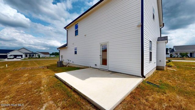 103 Berkshire Drive, La Grange, NC 28551