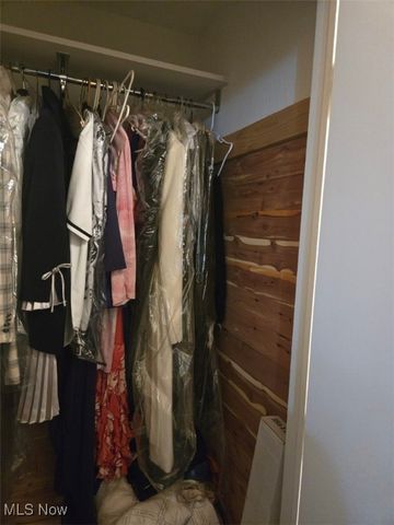 2186 mount vernon Boulevard, East Cleveland, OH 44112