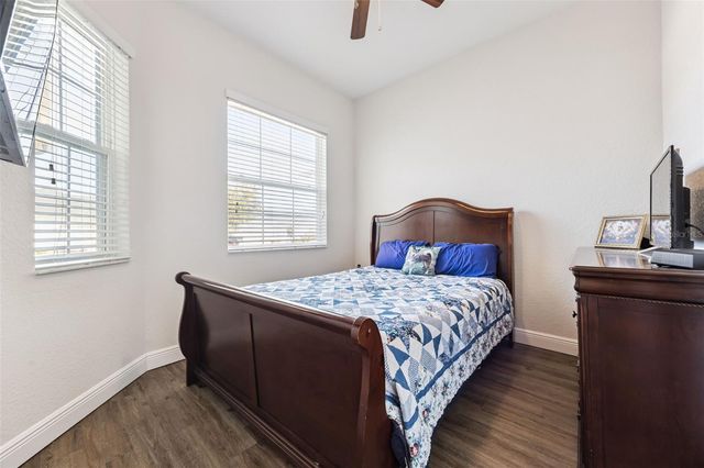 2004 WINNIPEG WAY, Groveland, FL 34736