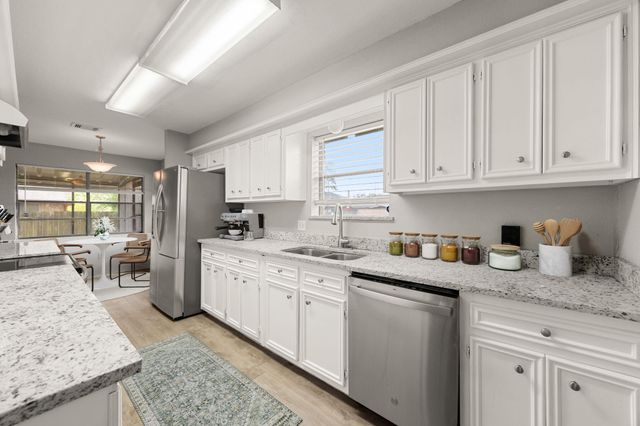 6602 Fallengate Drive, Spring, TX 77373