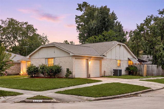 6602 Fallengate Drive, Spring, TX 77373
