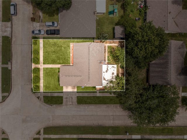 6602 Fallengate Drive, Spring, TX 77373