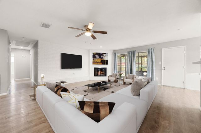 6602 Fallengate Drive, Spring, TX 77373